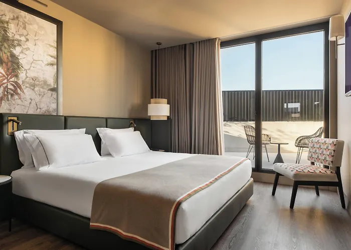 Hotel Exe Essenzia Oporto
